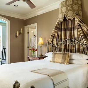 The On West Liberty **** Savannah