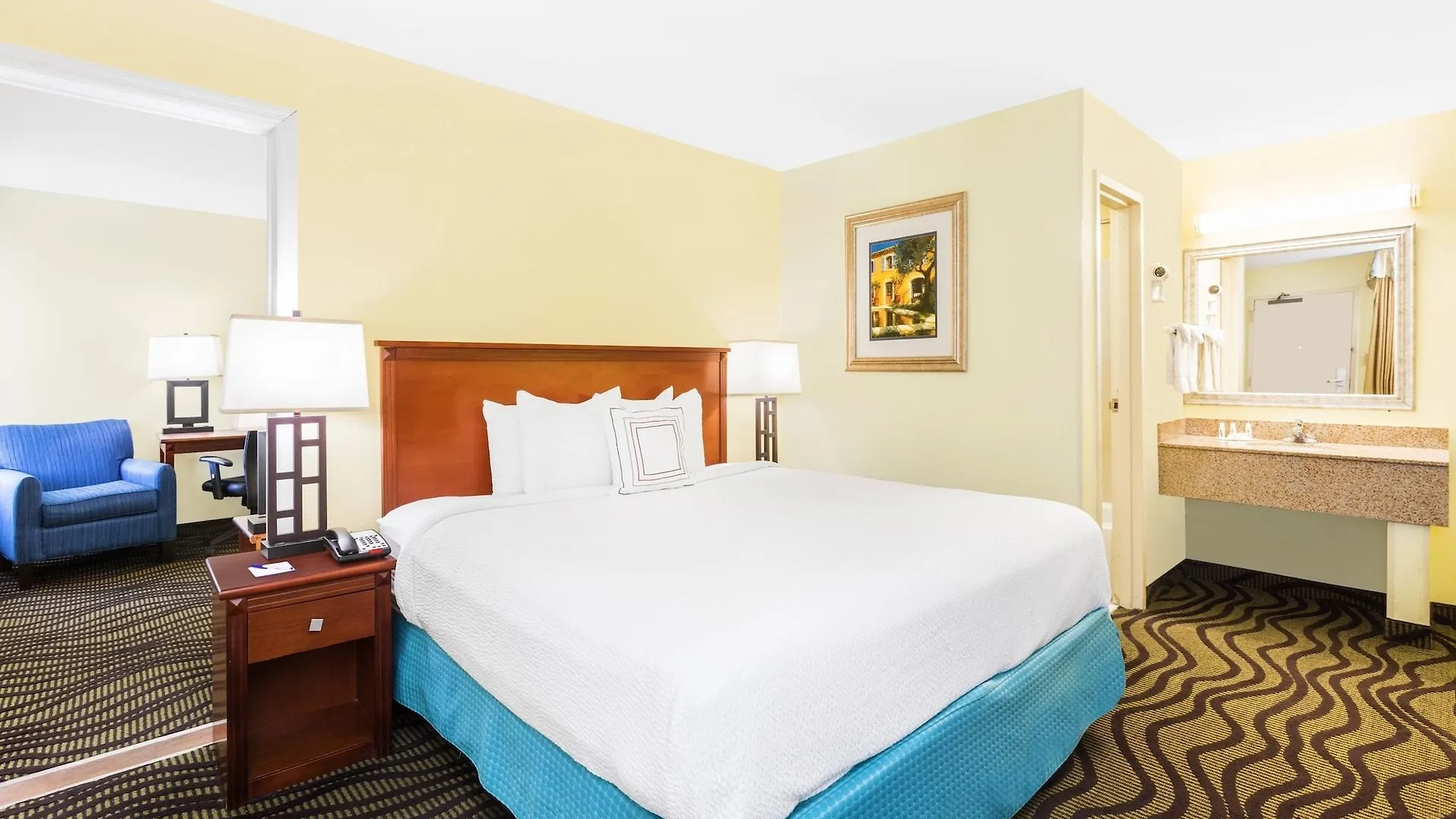 Baymont By Wyndham Savannah Midtown 3*,  USA
