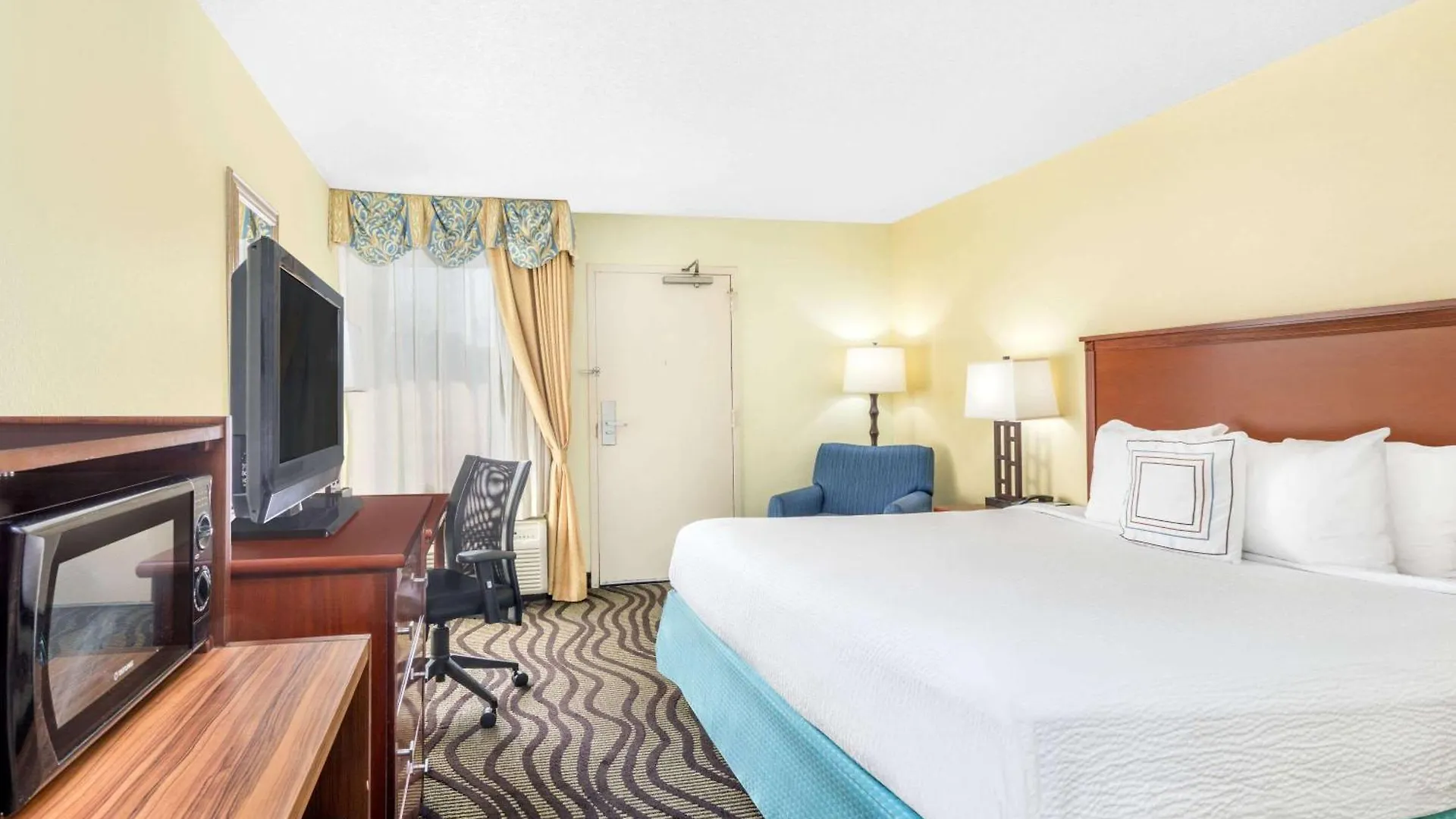 Baymont By Wyndham Savannah Midtown USA