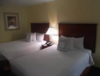 Baymont By Wyndham Savannah Midtown 3*,  USA