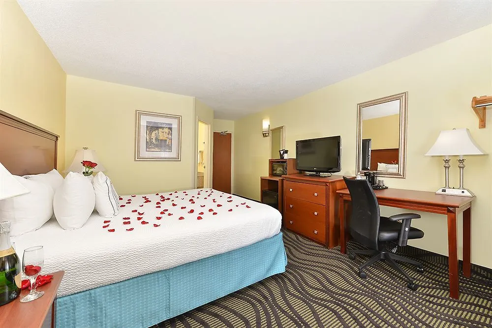 Baymont By Wyndham Savannah Midtown USA